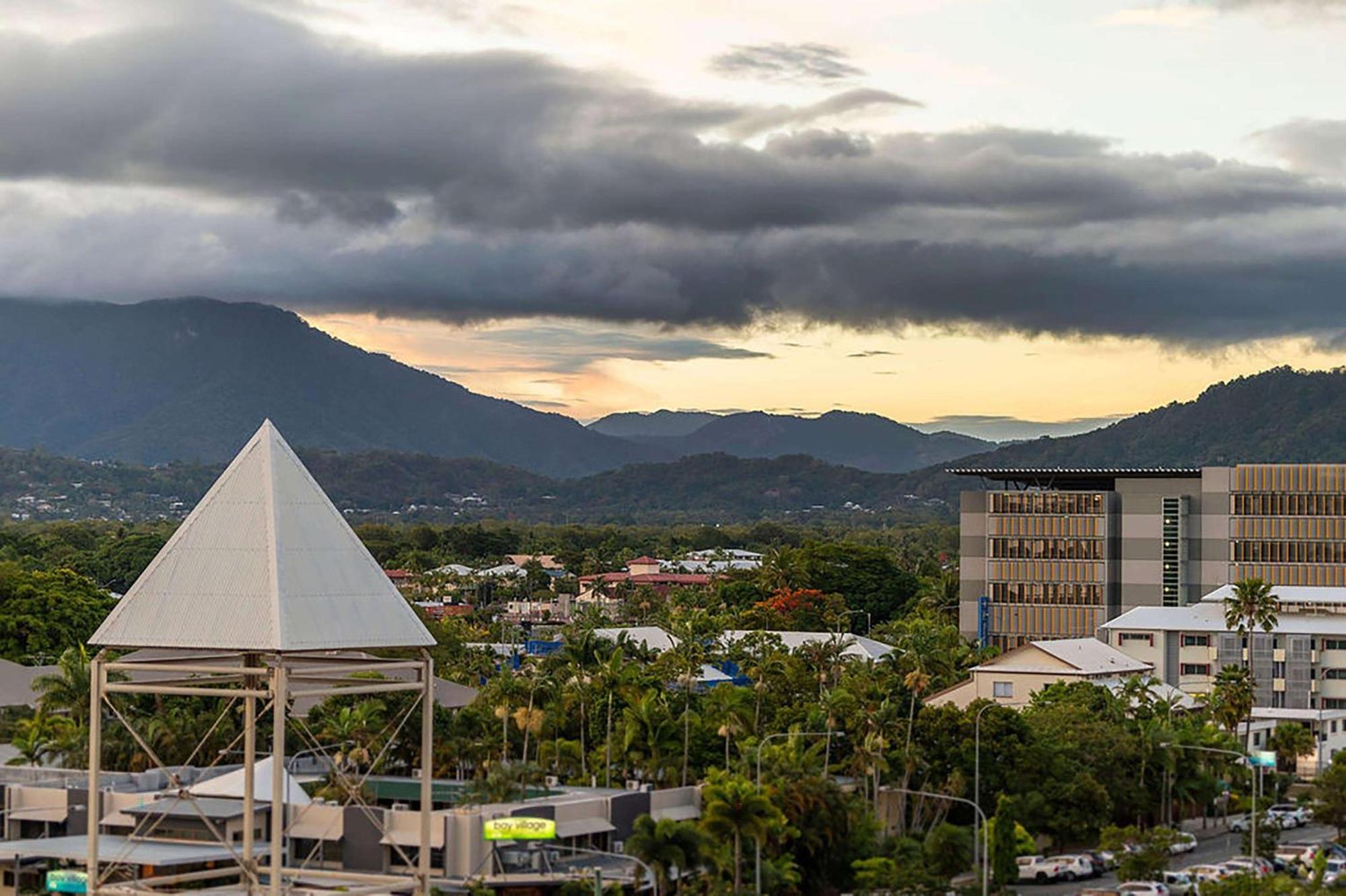 Rydges Esplanade Resort Cairns Kültér fotó