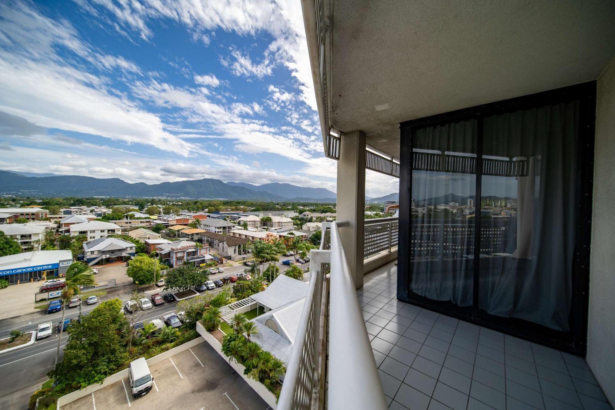 Rydges Esplanade Resort Cairns Kültér fotó